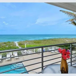 the-beach-on-longboat-key.hotelstampa.org/